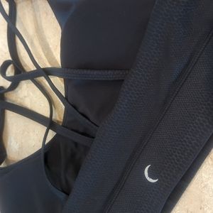 Zyia Black venom Light and tight Strappy sports bra XXL